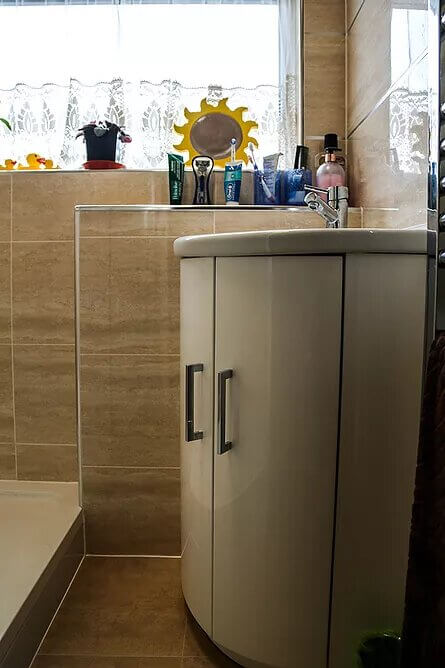 Corner Units